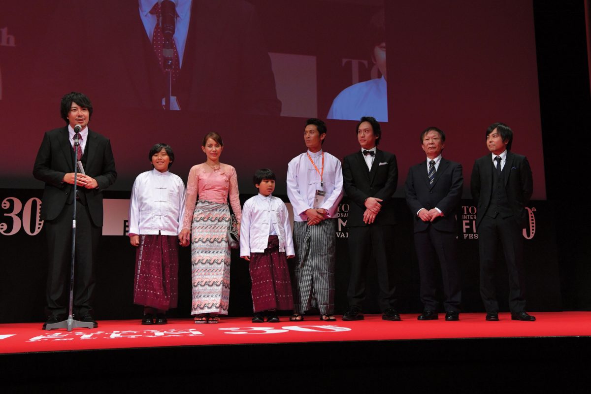 Director and casts of "Passage of Life", Best Asian Future Film Award-Winning Film (c) 2017 